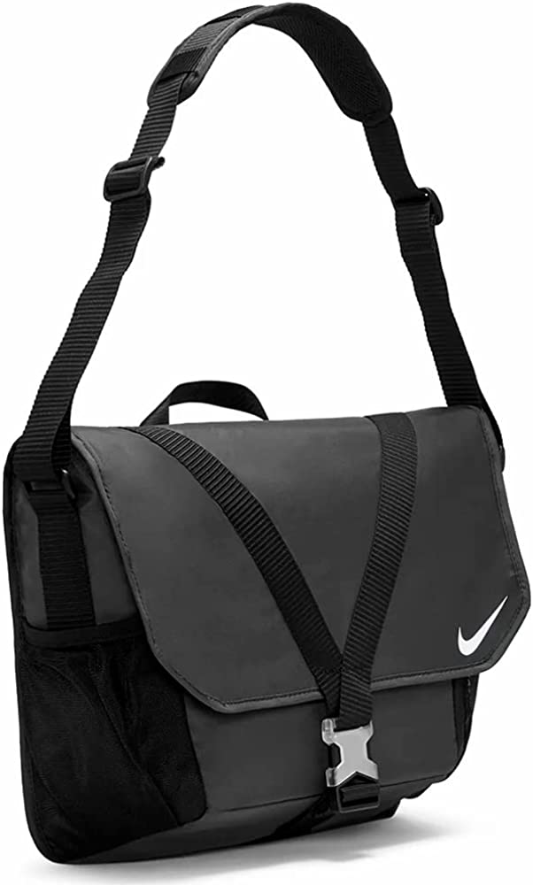 Nike Sportswear Essentials Unisex Adult Messenger Bag
