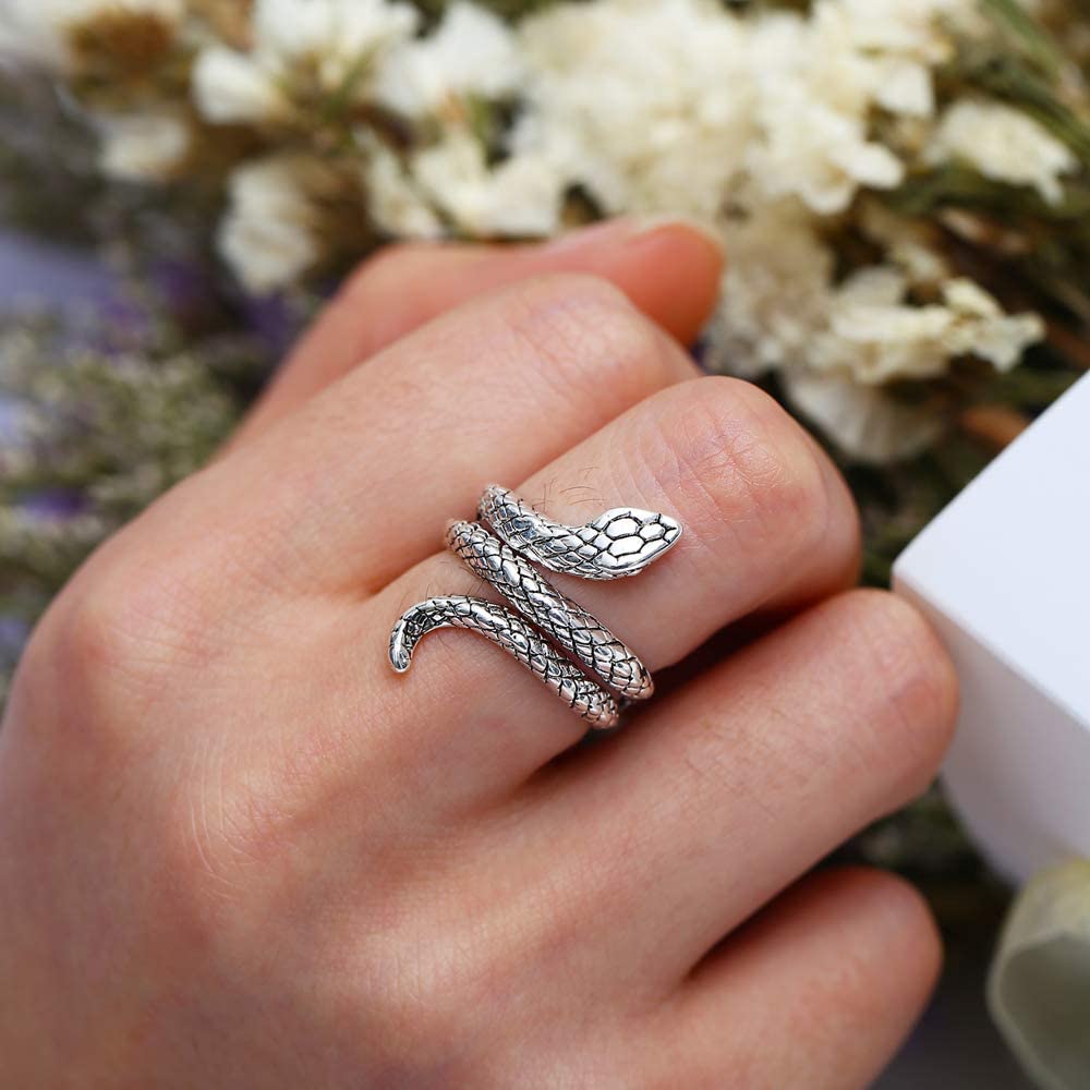 41Pc Fashion Boho Knuckle Rings Set for Women Girls Men, Vintage Retro Crystal Bohemian Midi Rings, Joint Nail Band Cuff Toe Statement Finger Rings, Snake Octopus Elephant Feather (41 Pcs a set)