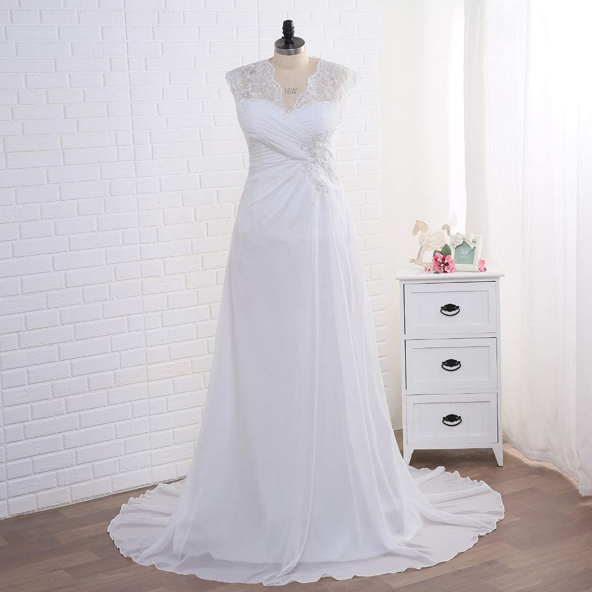 Women's Wedding Dresses Applique Chiffon Beading V-Neck Elegant Plus Size Beach Bridal Dresses