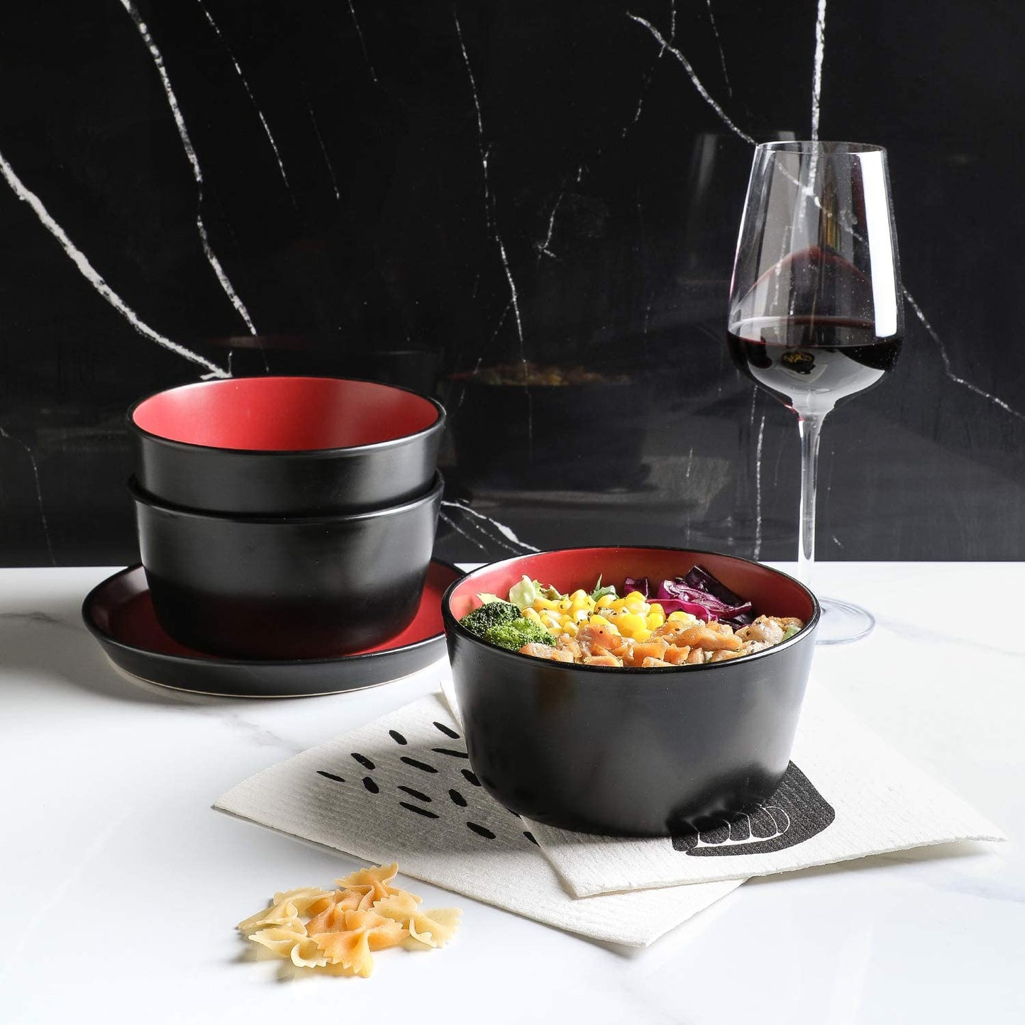 Stone Lain 16 Pieces Two-Tone Color Glaze without Rim Stoneware Round Dinnerware Set, Red and Black