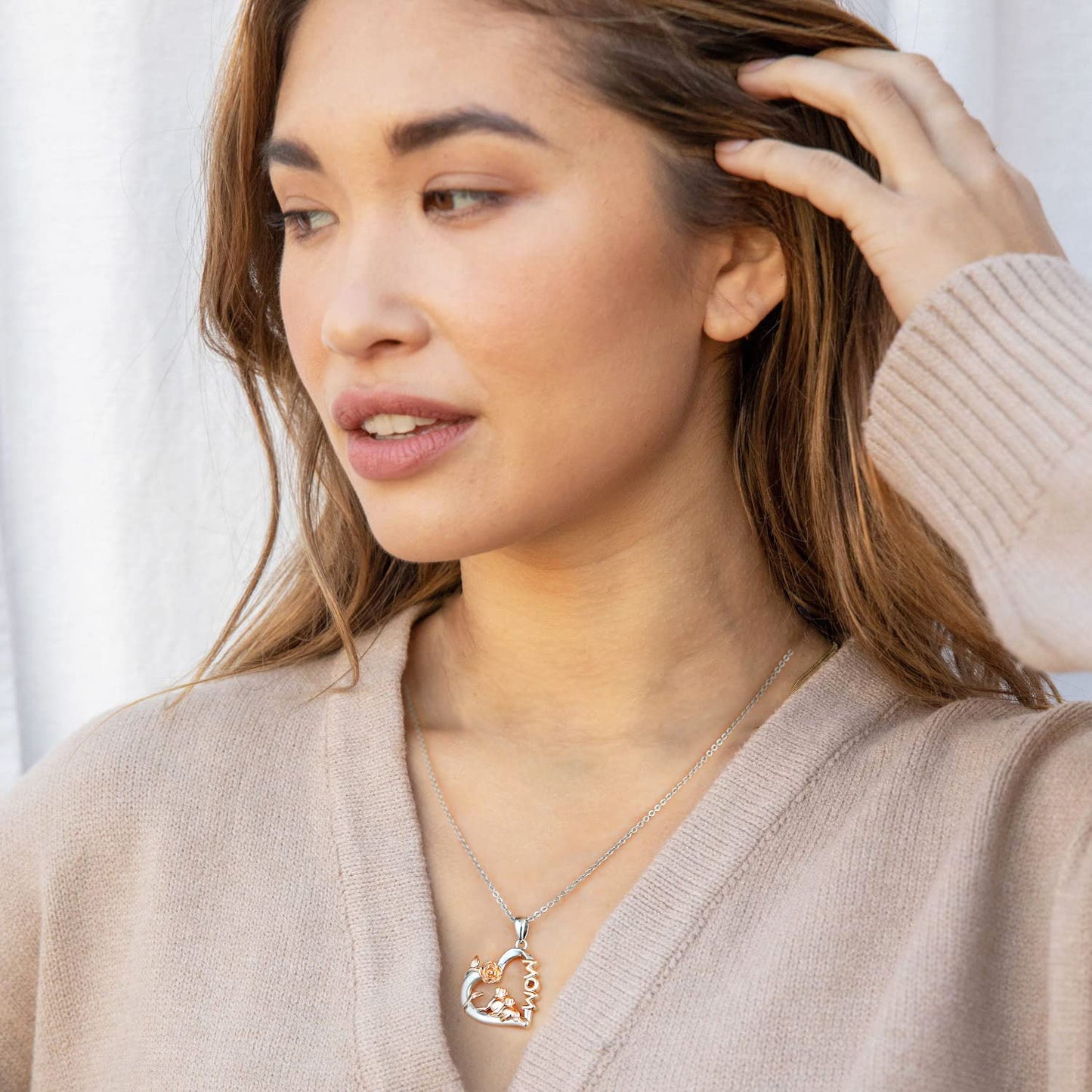 925 Sterling Silver Dog Mom Pendant Necklace Lovely Animal love Heart Necklace Dog Lover Memorial Gifts for Women Mom Wife Daughter Cable Chain 18"-20'' Inches