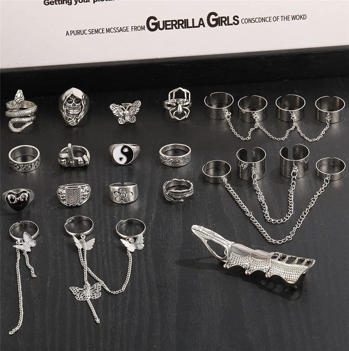 Vintage Silver Chain Punk Finger Rings for Men Women Girls,Cool Gothic Hip Pop Adjustable Full Four Open Rings,Statement Stackable Rings Set,Skull Snake Butterfly Flower Heart Eboy Emo Y2K Ring Set