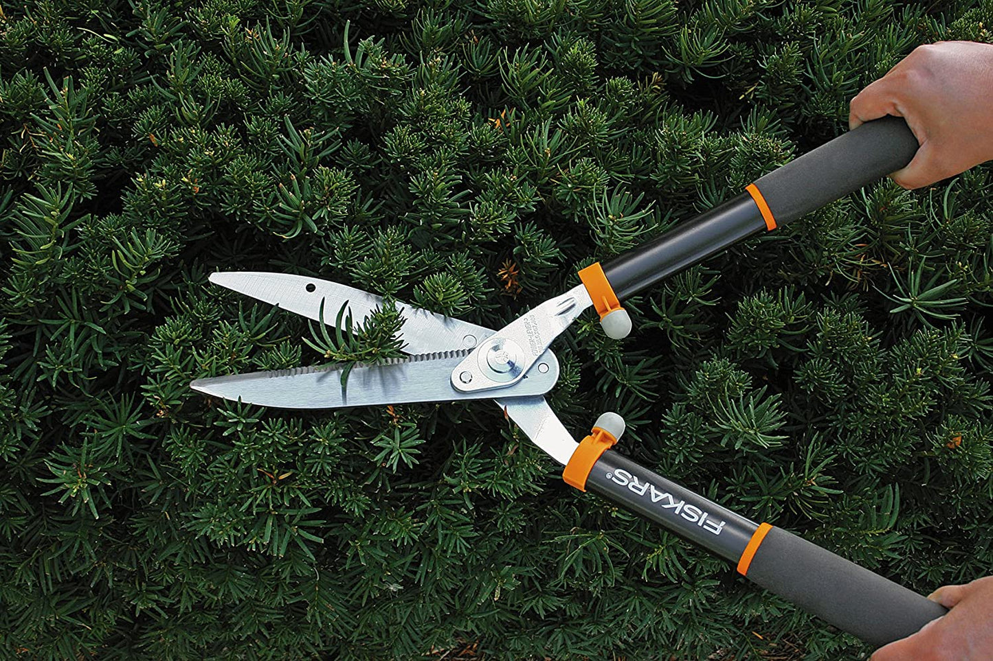 Fiskars Power Lever 8-Inch Hedge Shears