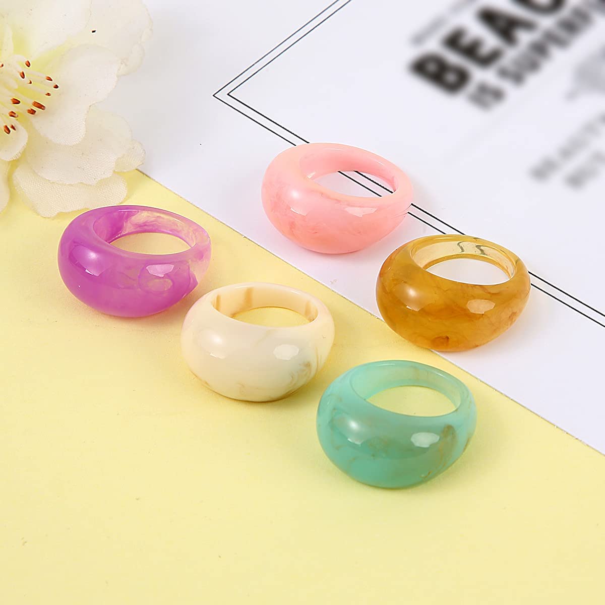 20 Pcs Resin Rings Acrylic Cute Trendy Rings Colorful Rhinestone Rings Jewelry Plastic Resin Square Gem Stackable Chunky Ring for Women Girls