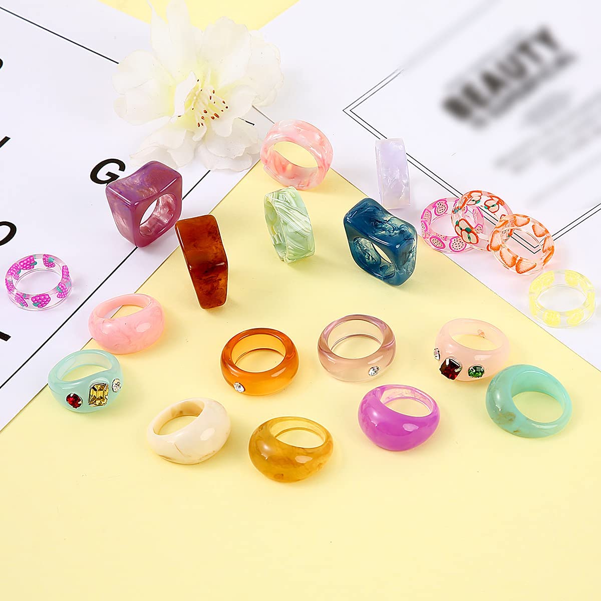 20 Pcs Resin Rings Acrylic Cute Trendy Rings Colorful Rhinestone Rings Jewelry Plastic Resin Square Gem Stackable Chunky Ring for Women Girls