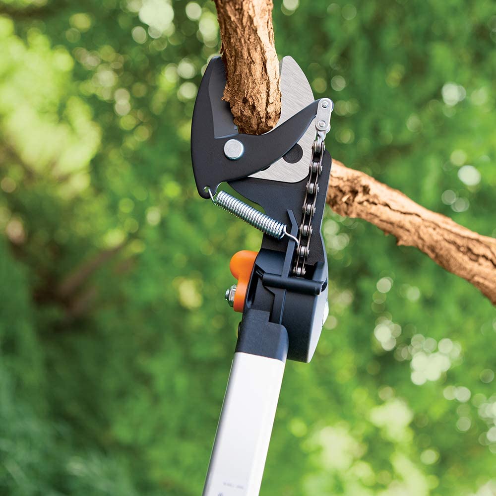 Fiskars 7.9-12 Foot Extendable Tree Pruning Stik Pruner (92406935K)