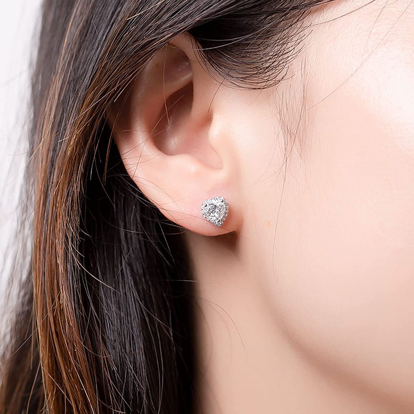 Moissanite Earrings,1CT 925 Sterling Silver Stud Earring for Women Halo Diamond Earrings D Color VVS1 Clarity Brilliant Jewelry for Women Gifts,WOAINI