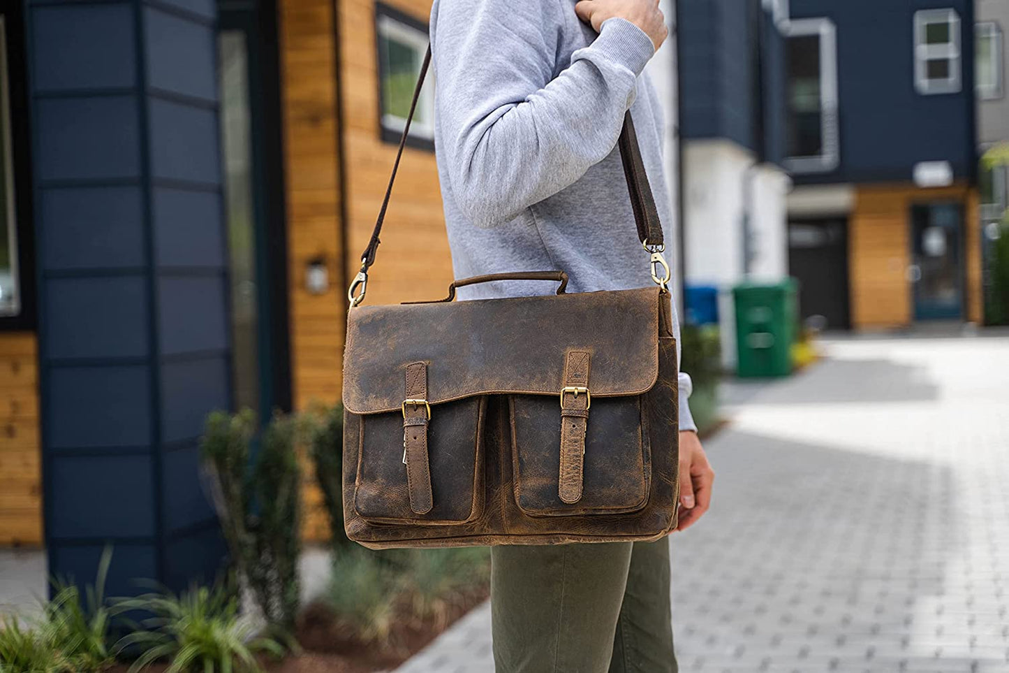 KomalC 16 Inch Buffalo Leather Briefcase Laptop Messenger Bag Office Briefcase College Bag for Men and Women