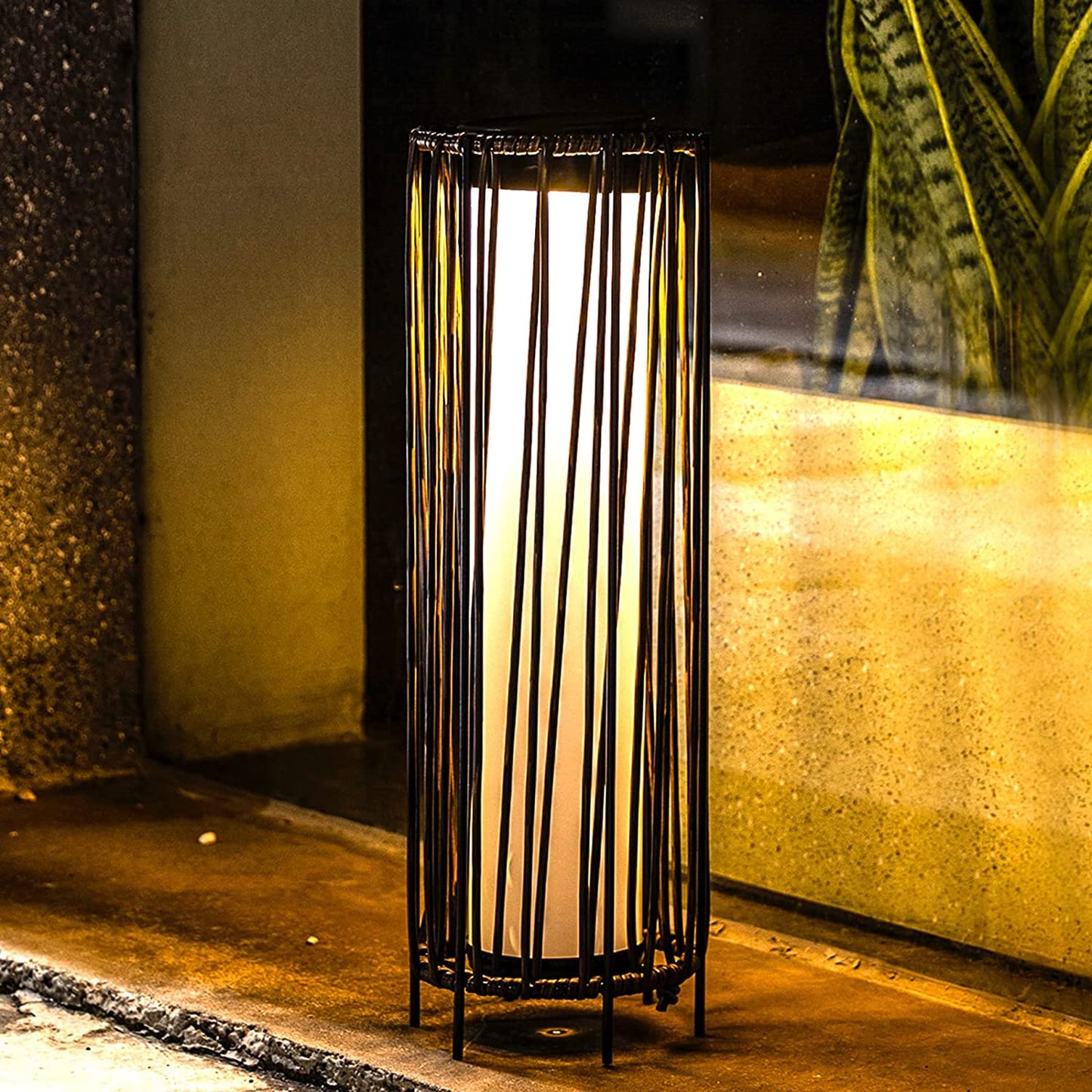 Floor Lamp, Ourdoor Lamps for Patio Waterproof, Rattan Lanterns Solar Garden Decoration Powered Lights for Outside Deck, Front Porch Decor